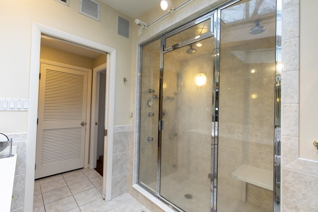 54 Gary Road Needham, MA 02494 - Photo 7 of 19