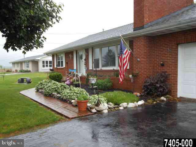 2196 Smith Station Road Hanover, PA 17331 - Photo 13 of 16