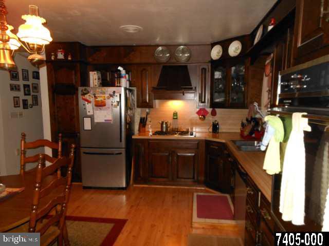 2196 Smith Station Road Hanover, PA 17331 - Photo 4 of 16