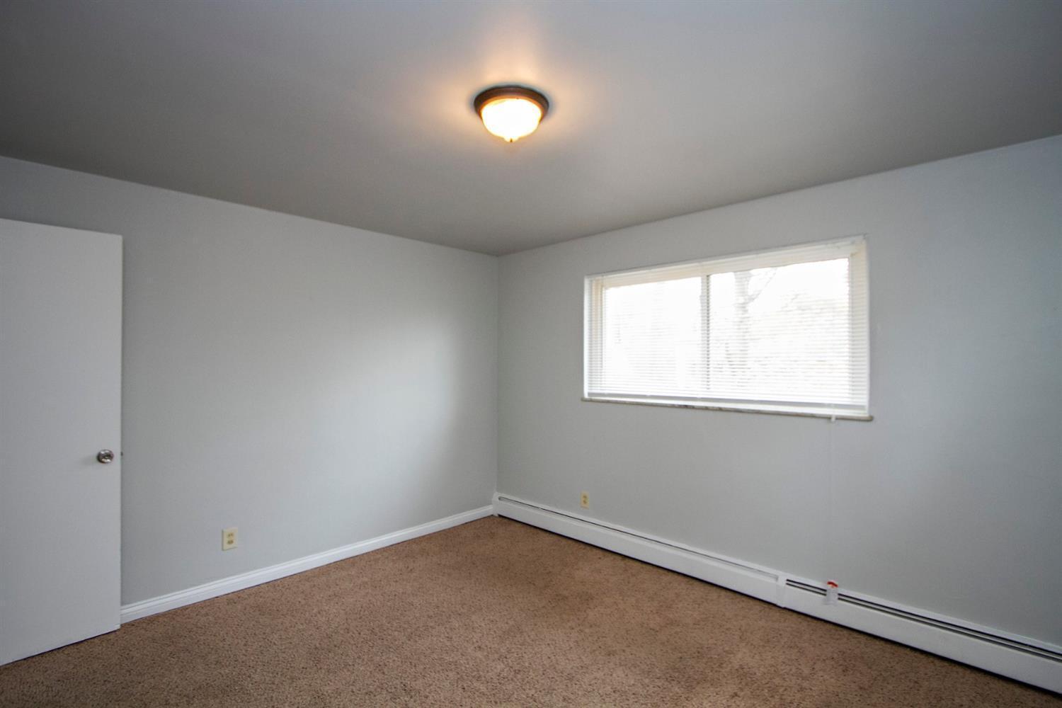 2302 Galbraith Road, Unit D3 Cincinnati, OH 45239 - Photo 20 of 23