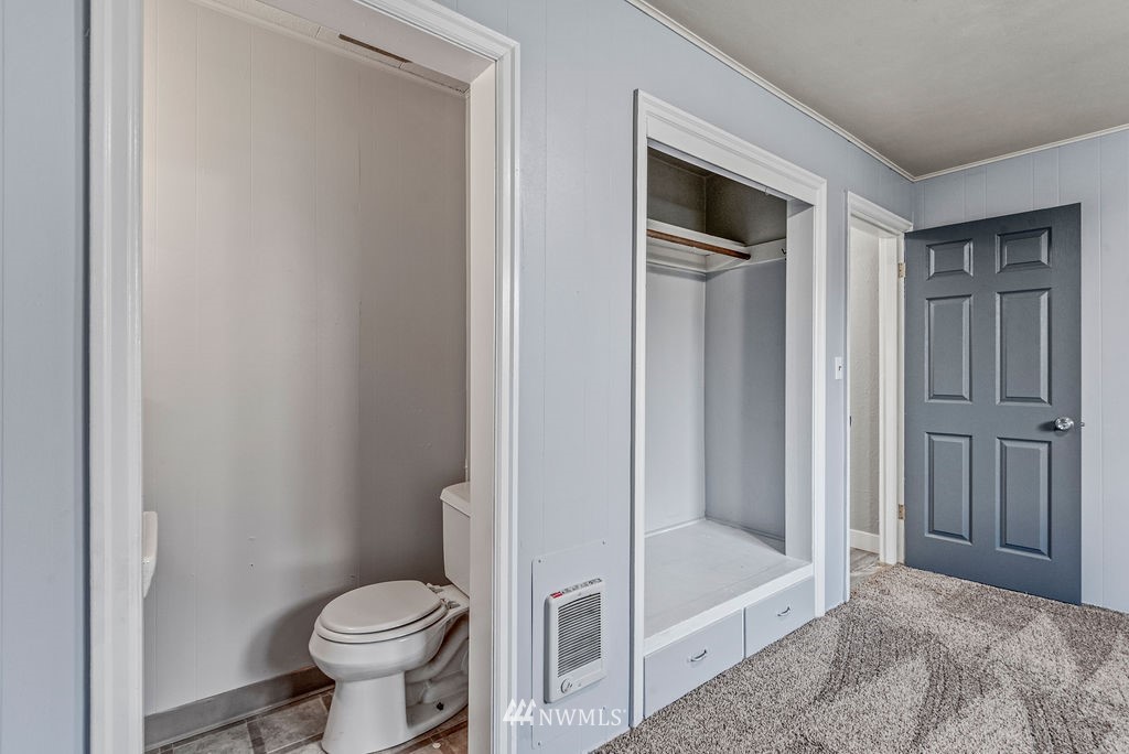 2928 Field Street Longview, WA 98632 - Photo 14 of 22 Gallery Image 14