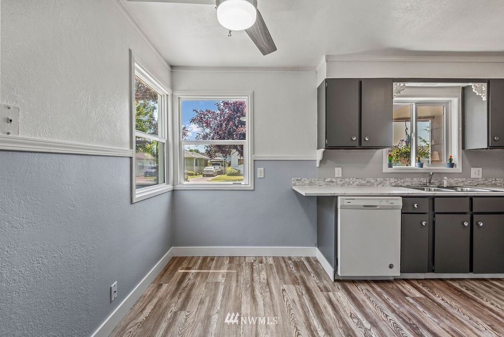 2928 Field Street Longview, WA 98632 - Photo 10 of 22 Gallery Image 10