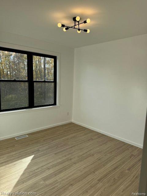 7270 Newark Road Imlay City, MI 48444 - Photo 17 of 29 Gallery Image 17