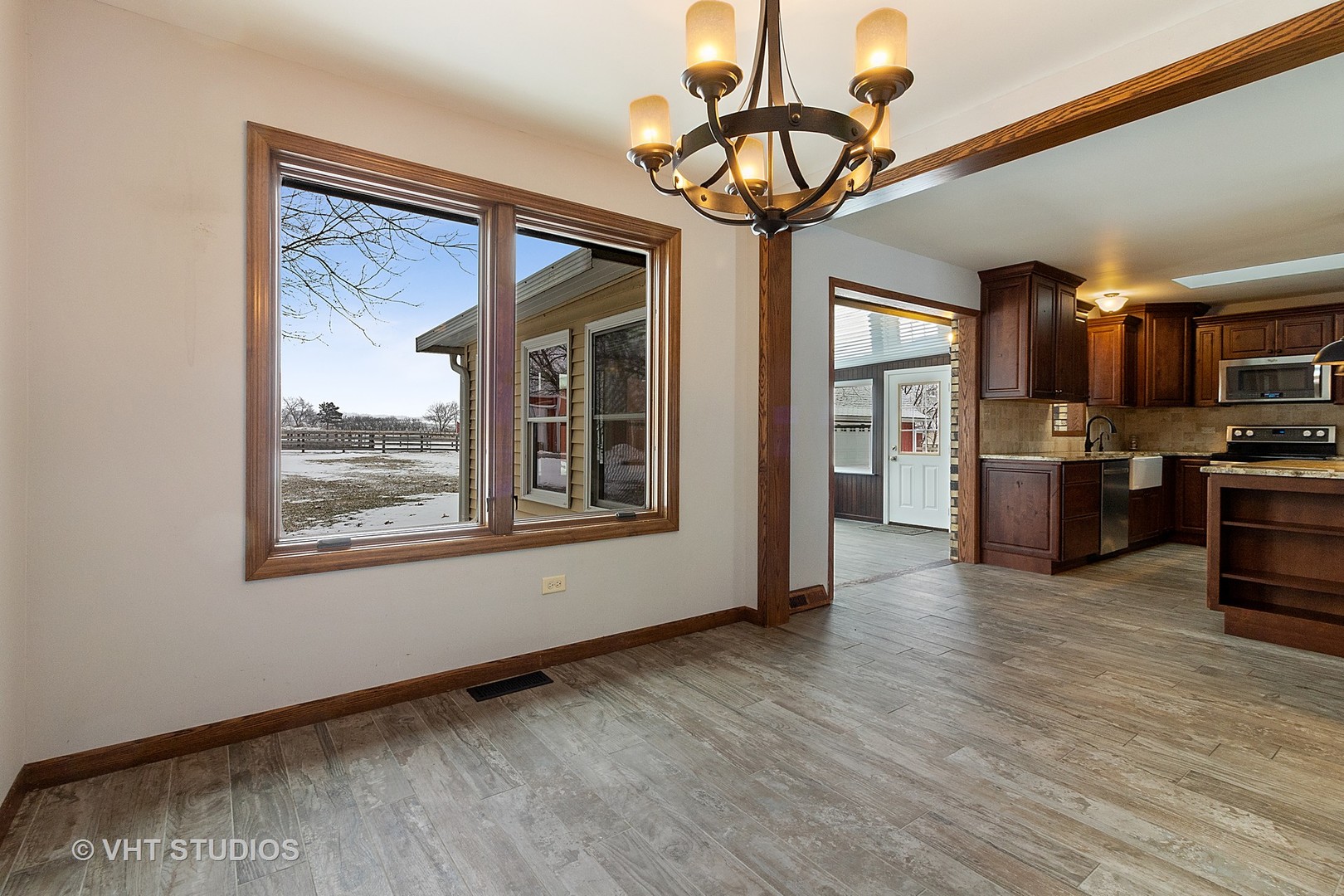 2604 Cox Road Marengo, IL 60152 - Photo 10 of 19