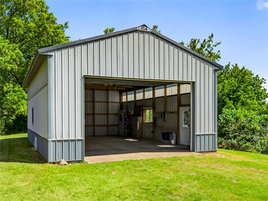 7142 Woolston Road East Bloomfield, NY 14469 - Photo 41 of 48 24x30 barn