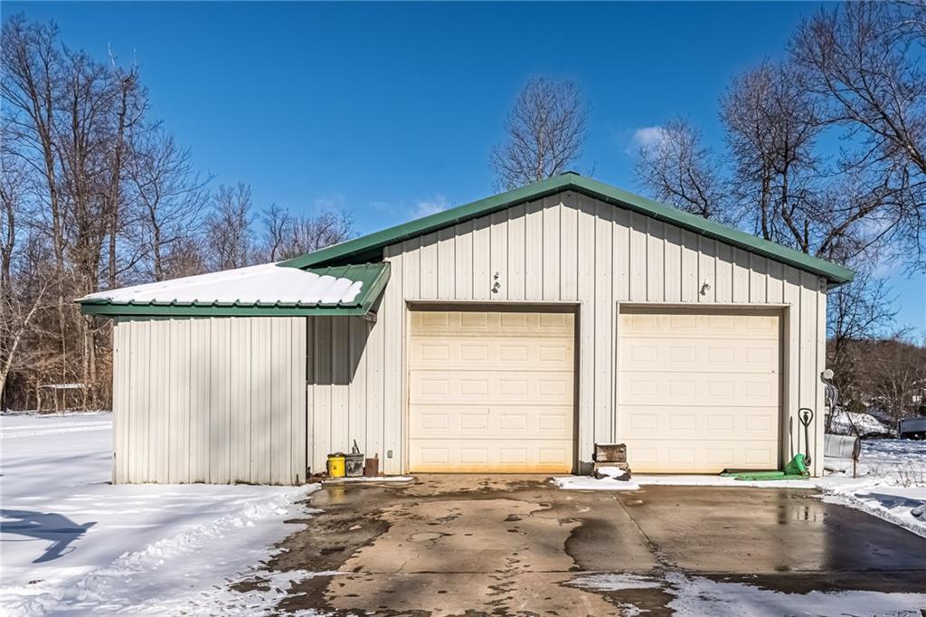 470 Dutchtown Road Butler, PA 16002 - Photo 3 of 23