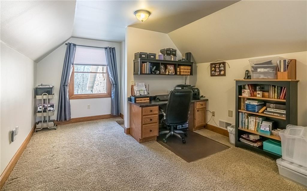 470 Dutchtown Road Butler, PA 16002 - Photo 21 of 23