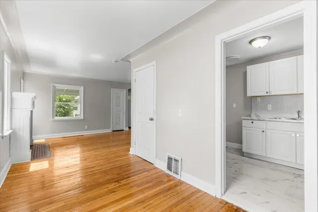 $122,800 | 3033 Williams Street, Inkster, MI 48141