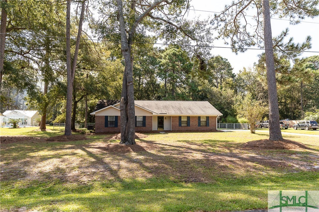 16 Plantation Circle Rincon, GA 31326 - Photo 2 of 21
