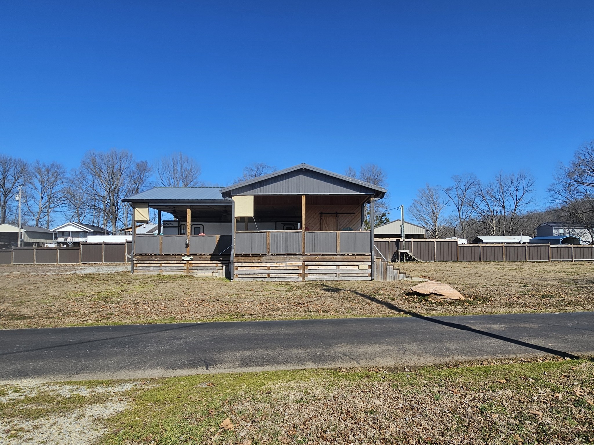 625 River Road Clifton, TN 38425 - Photo 65 of 71