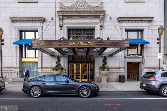 $320,000 | 1600 Arch Street, Unit 1704, Philadelphia, PA 19103