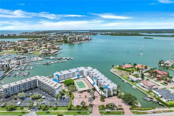 $695,000 | 991 North Barfield Drive, Unit 307, Marco Island, FL 34145