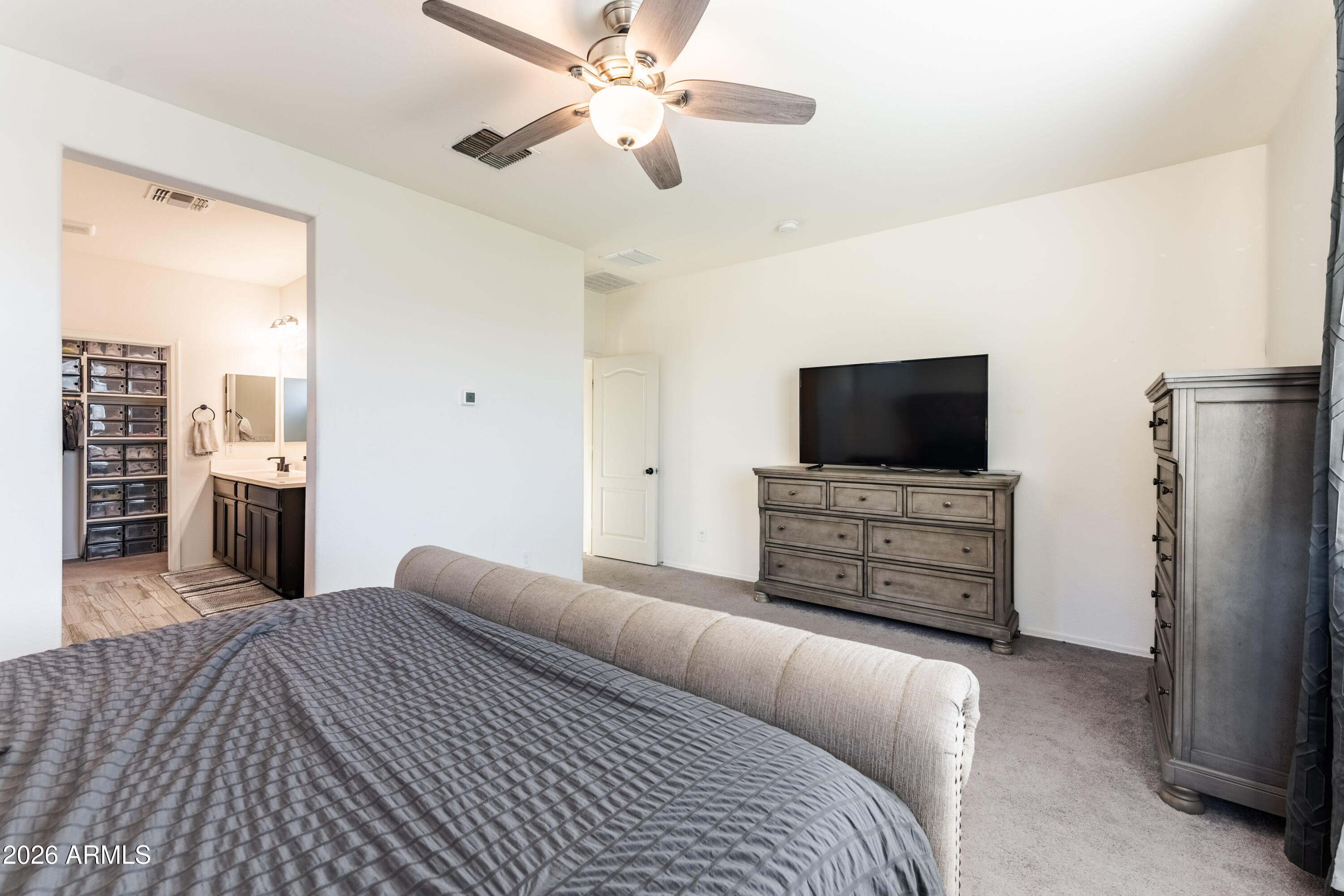 2759 West Apollo Road Phoenix, AZ 85041 - Photo 12 of 25 A7405927-HDR