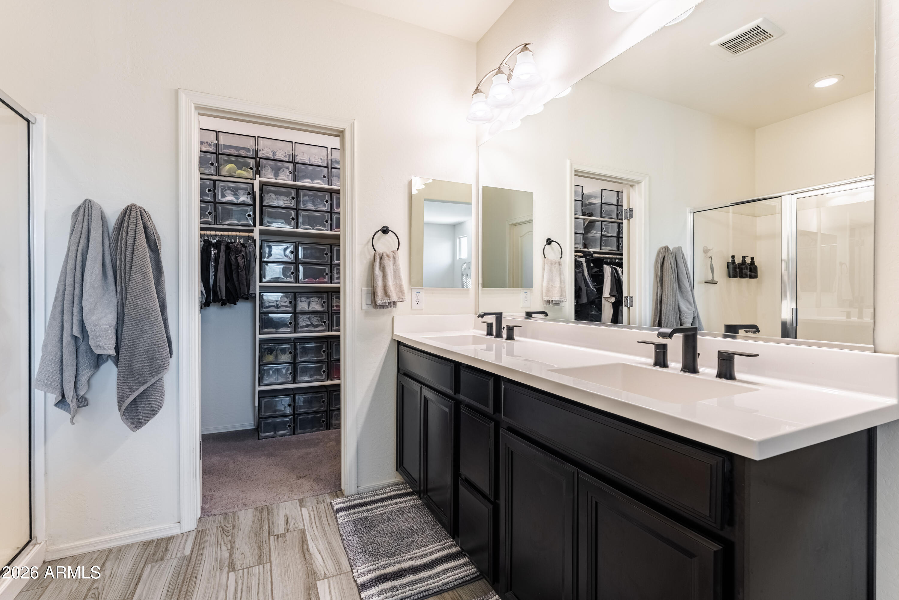 2759 West Apollo Road Phoenix, AZ 85041 - Photo 13 of 25 A7405932-HDR