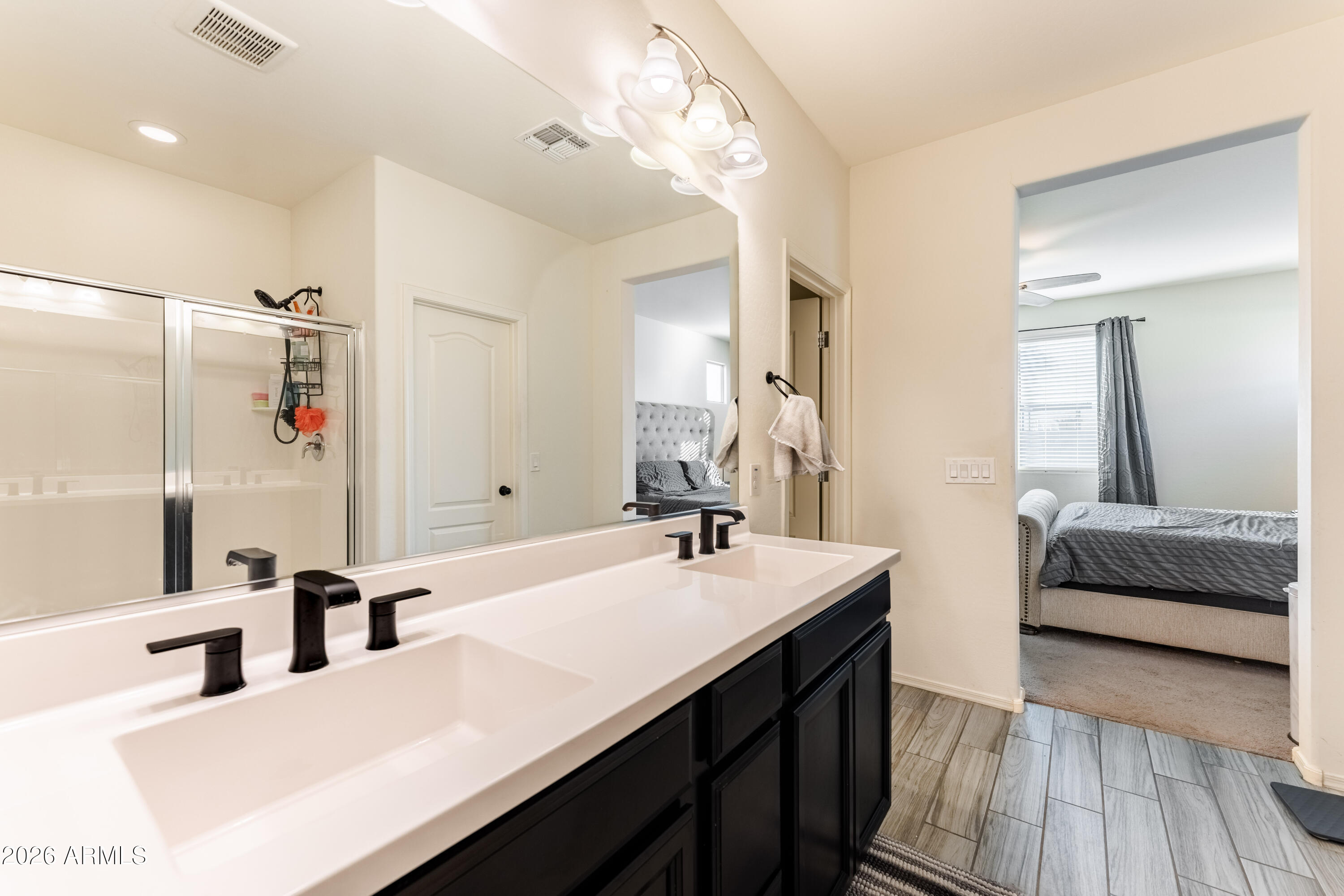 2759 West Apollo Road Phoenix, AZ 85041 - Photo 14 of 25 A7405942-HDR