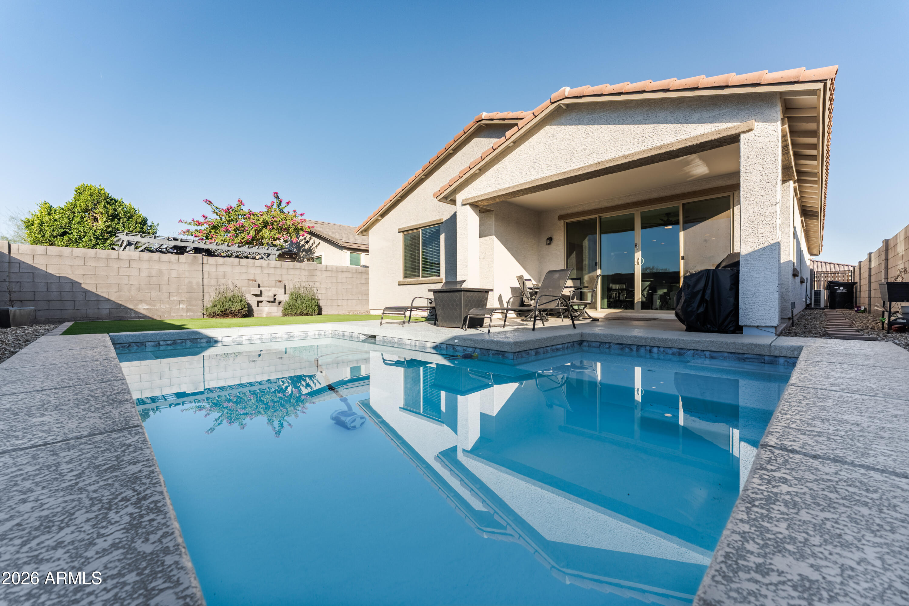 2759 West Apollo Road Phoenix, AZ 85041 - Photo 24 of 25 A7405997-HDR