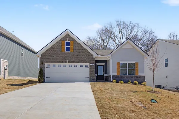 $349,990 | 1387 English Oak Drive, Clarksville, TN 37043