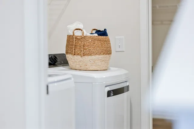 $379,990 | 1387 English Oak Drive, Clarksville, TN 37043