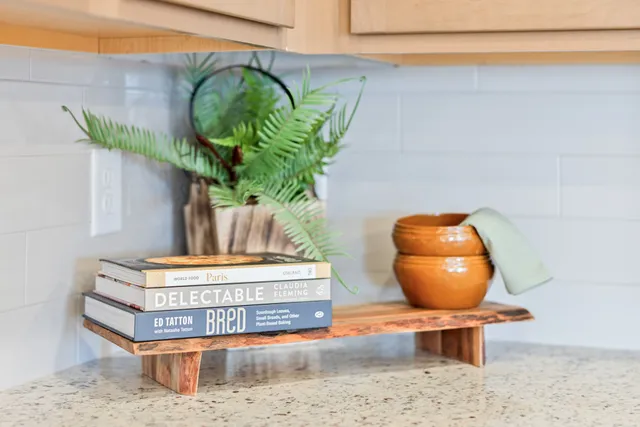 $379,990 | 1387 English Oak Drive, Clarksville, TN 37043