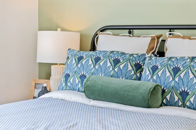 $379,990 | 1387 English Oak Drive, Clarksville, TN 37043