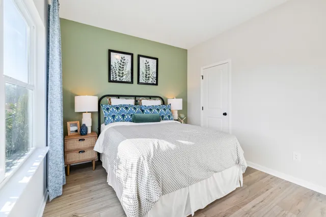 $379,990 | 1387 English Oak Drive, Clarksville, TN 37043