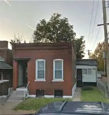 $130,000 | 4549 South Compton Avenue, St. Louis, MO 63111