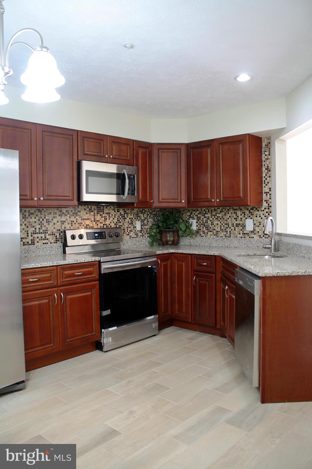 4143 Maple Path Circle, Unit 74 Nottingham, MD 21236 - Photo 6 of 11 Kitchen