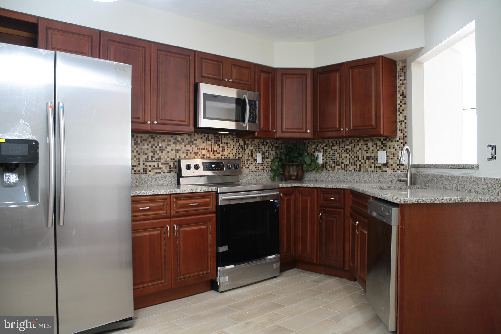 4143 Maple Path Circle, Unit 74 Nottingham, MD 21236 - Photo 10 of 11 Kitchen