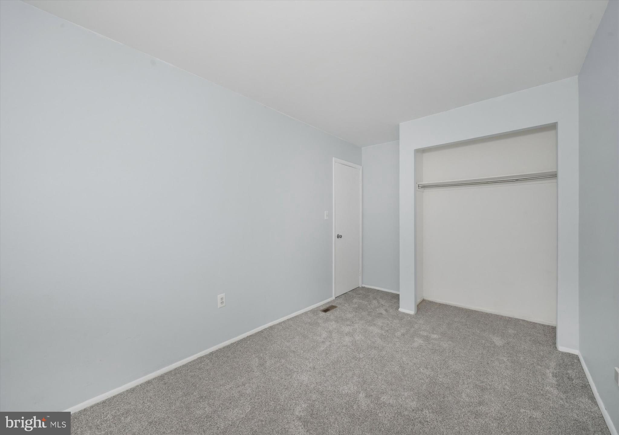 125 Elliot Street Newark, DE 19713 - Photo 22 of 32 a view of an empty room