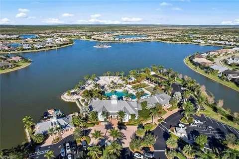 $829,999 | 14523 Topsail Drive, Naples, FL 34114