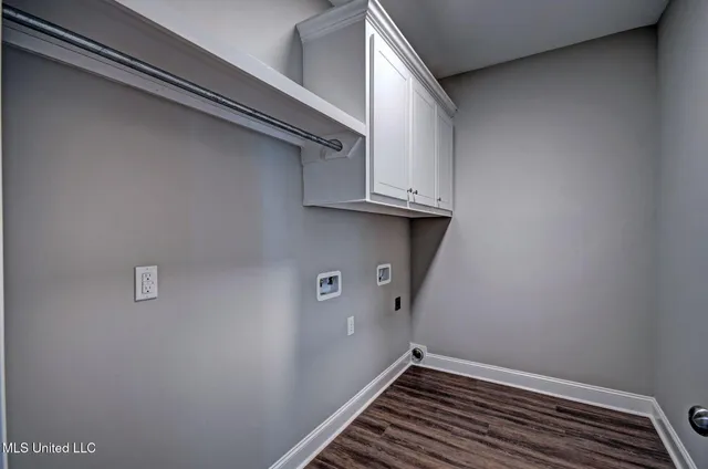 $2,350 | 119 Southern Oak Way, Canton, MS 39046