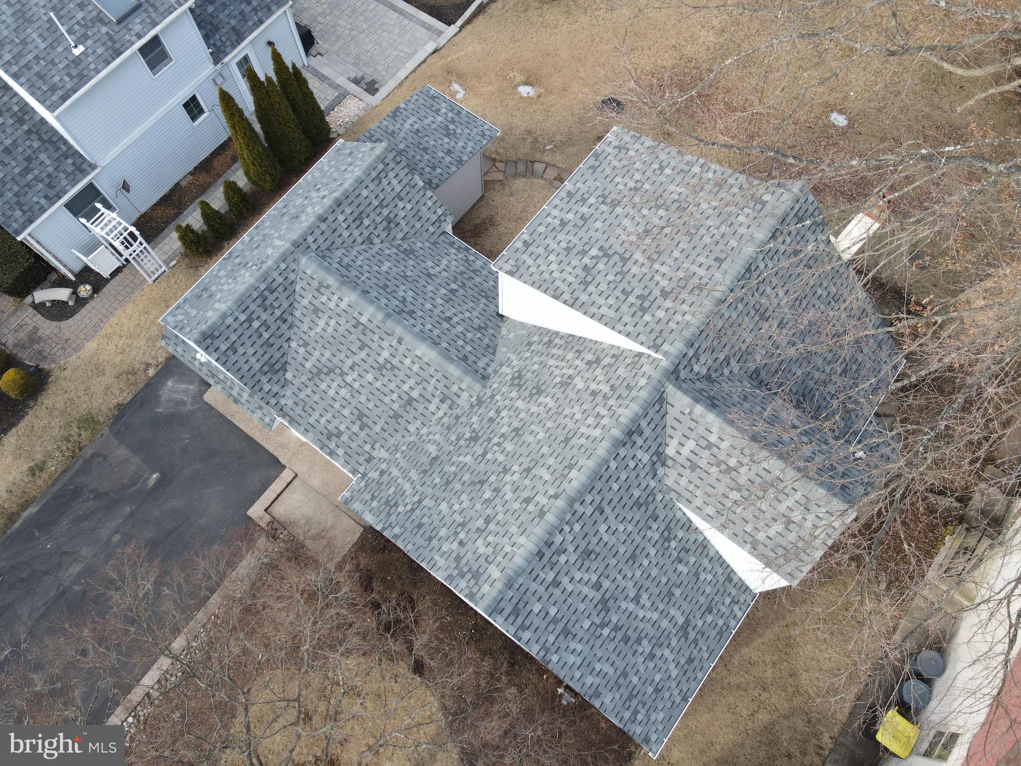 19 Woodhill Road Willow Grove, PA 19090 - Photo 21 of 24 a view of a dry yard with sitting area