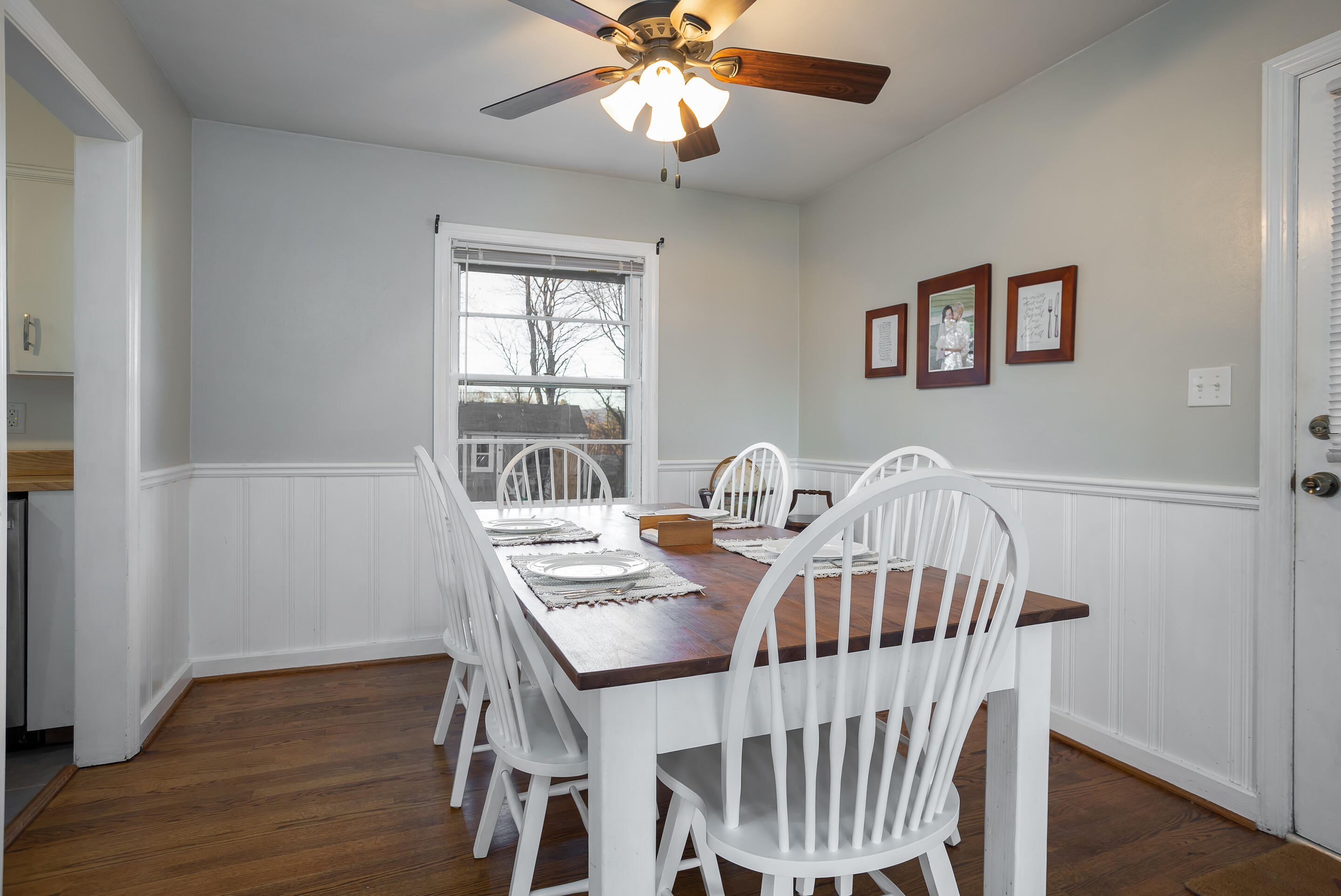4469 Stonewall Road Northwest Roanoke, VA 24017 - Photo 6 of 27 08_4469_Stonewall_Rd_NW8_mls