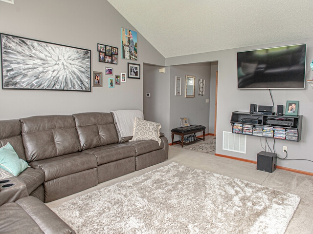 3113 Rivulet Run Fort Wayne, IN 46818 - Photo 4 of 18