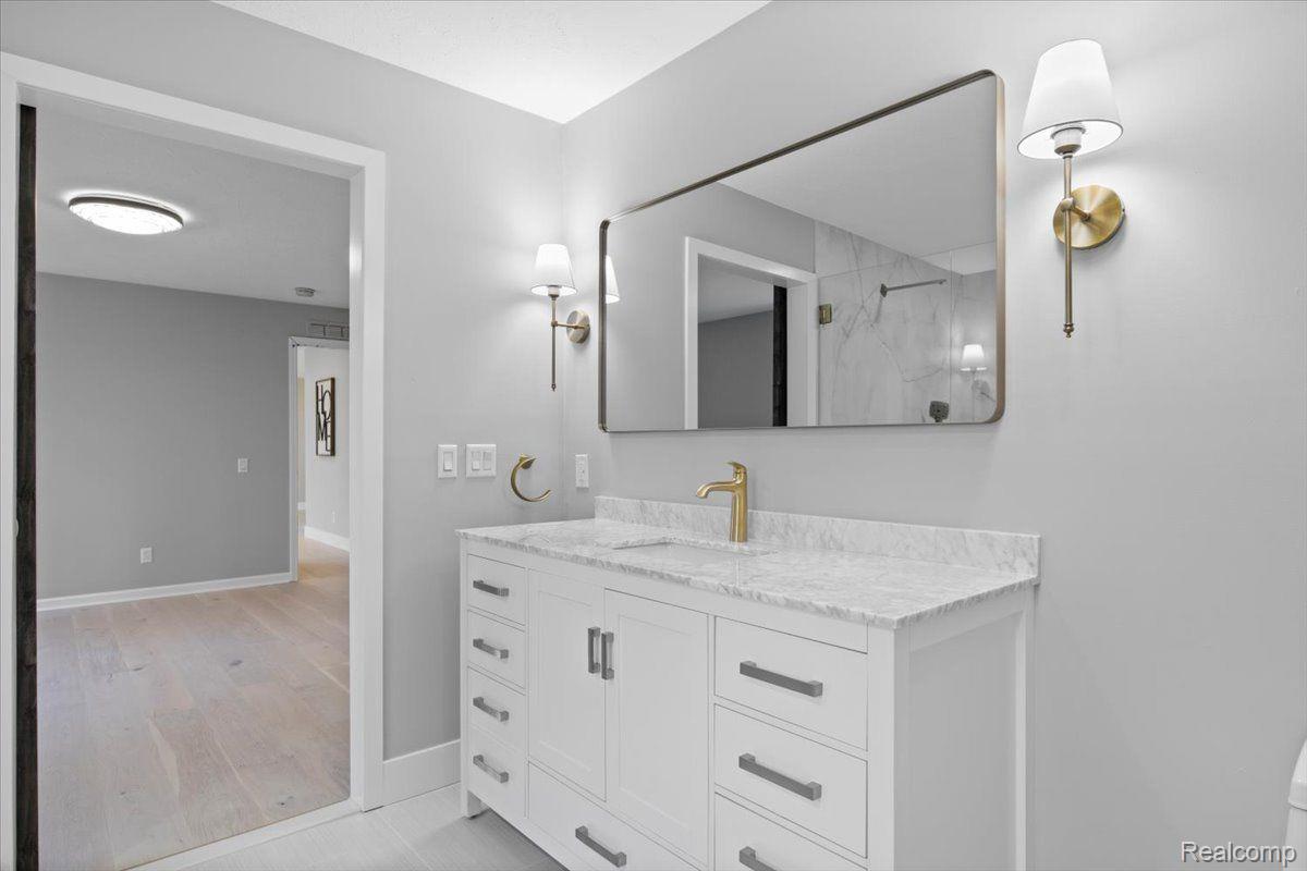 9220 Oak Grove Road Howell, MI 48855 - Photo 16 of 39 Gallery Image 16