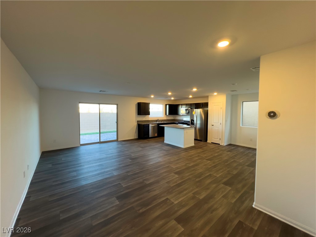 5934 Swift Lariat Street Las Vegas, NV 89113 - Photo 4 of 31