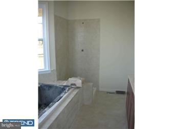 L:840 Maple Grove Road Mohnton, PA 19540 - Photo 3 of 11 Bedroom - Main