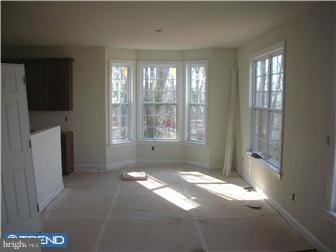 L:840 Maple Grove Road Mohnton, PA 19540 - Photo 6 of 11 Gallery Image 6