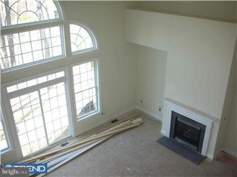 L:840 Maple Grove Road Mohnton, PA 19540 - Photo 8 of 11 Family Room