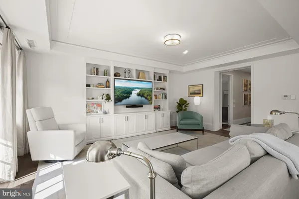 $2,995,000 | 2660 Connecticut Avenue Northwest, Unit 3D, Washington, DC 20008