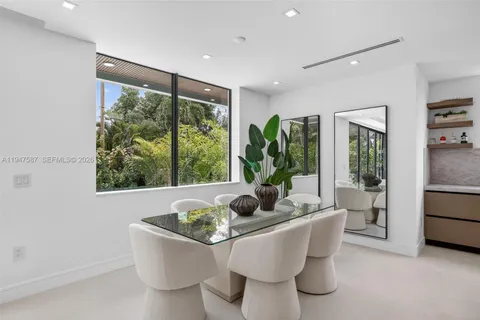 $2,499,000 | 604 Southwest 7th Street, Fort Lauderdale, FL 33315
