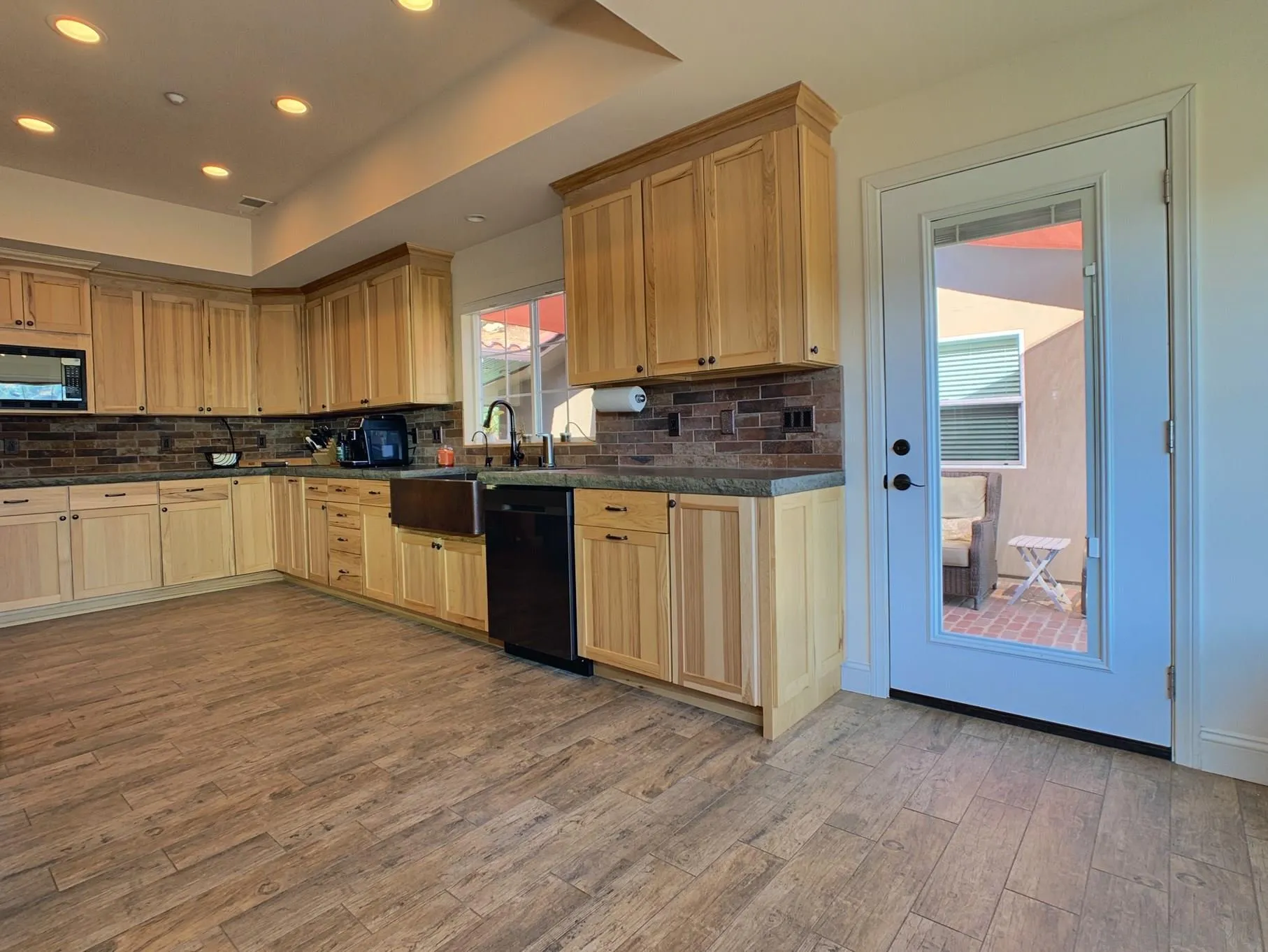 435 La Cresta Road El Cajon, CA 92021 - Photo 12 of 44 Gallery Image 12