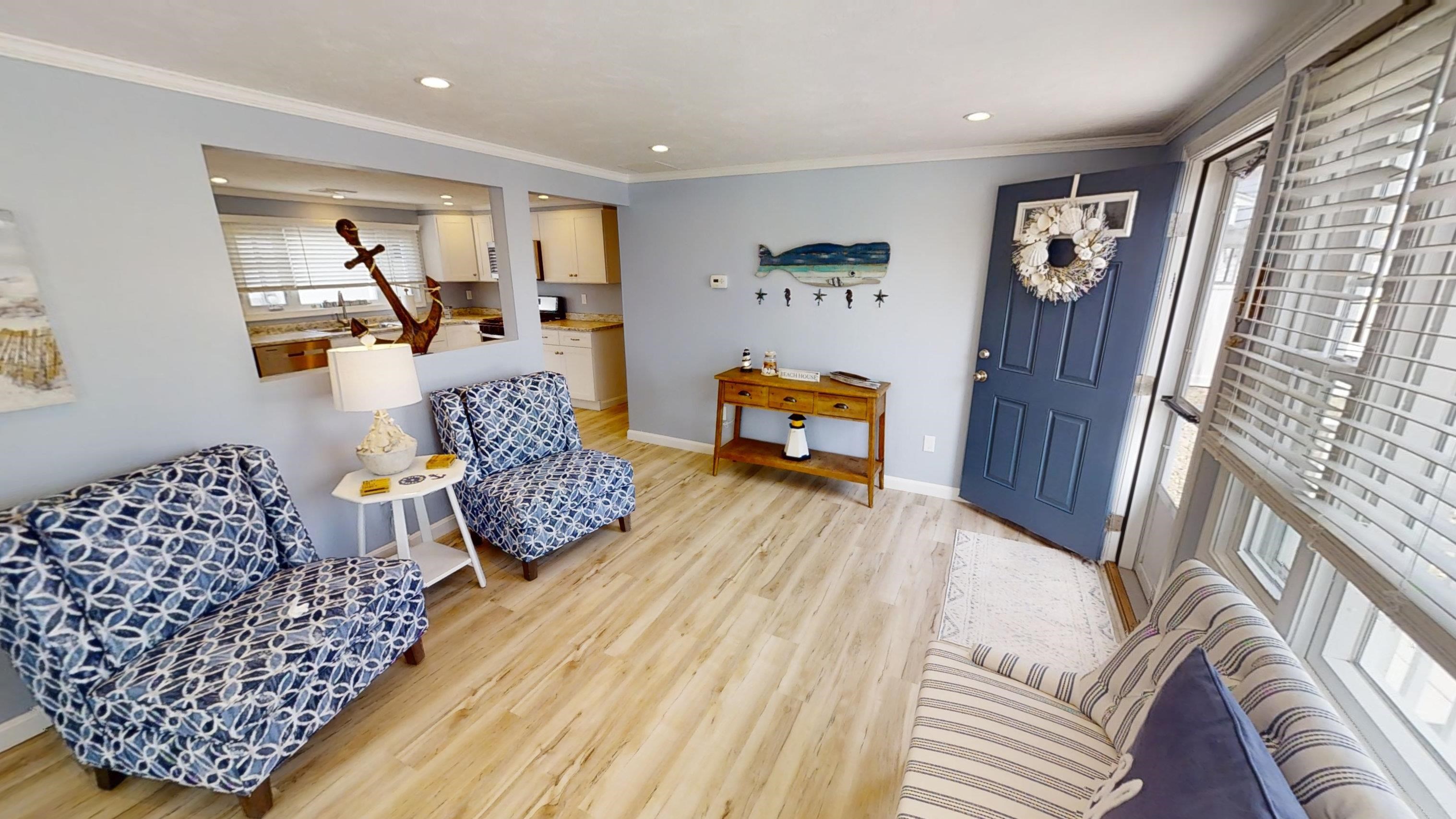 70 Brown Avenue Hampton, NH 03842 - Photo 3 of 31