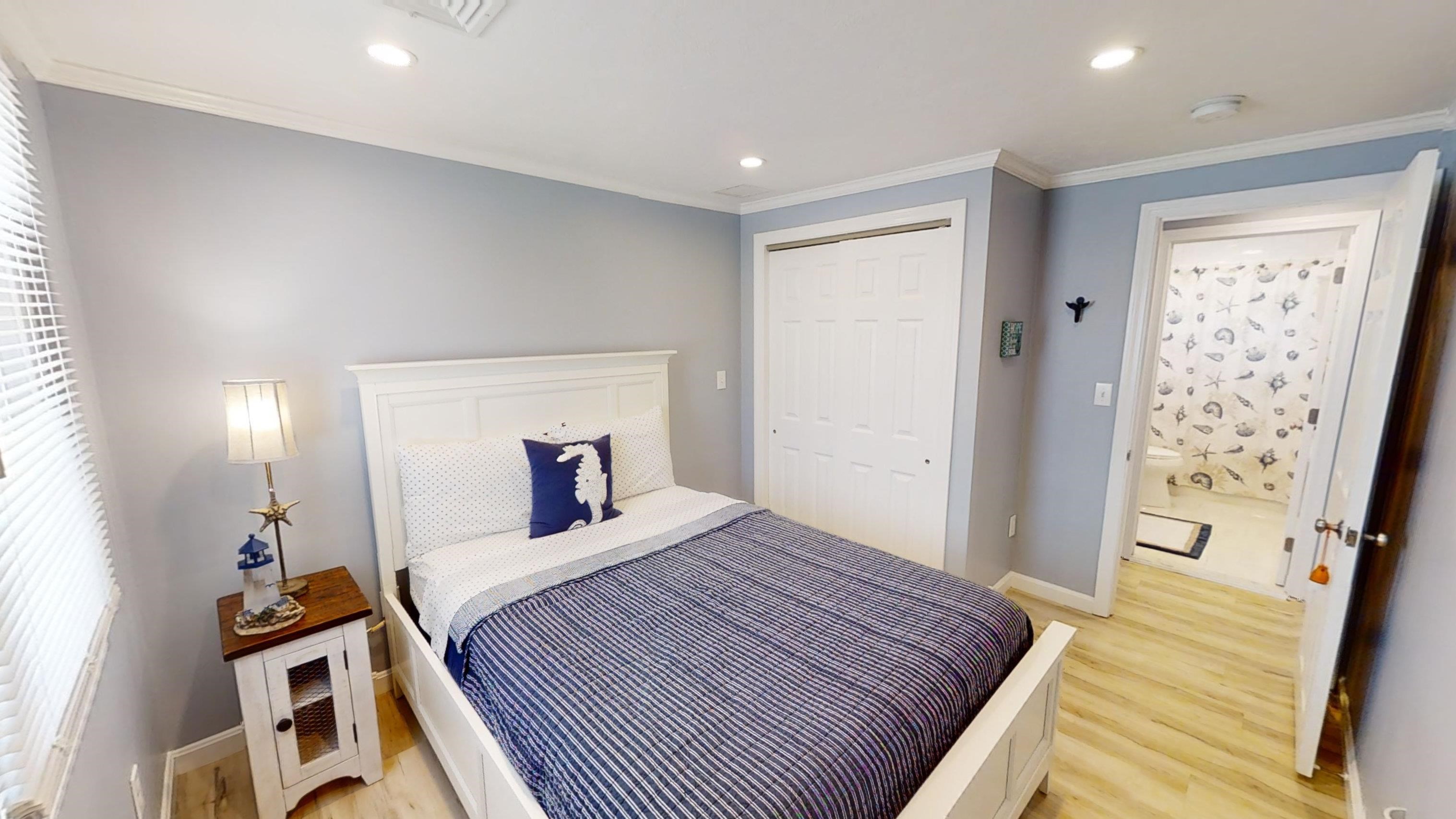 70 Brown Avenue Hampton, NH 03842 - Photo 7 of 31