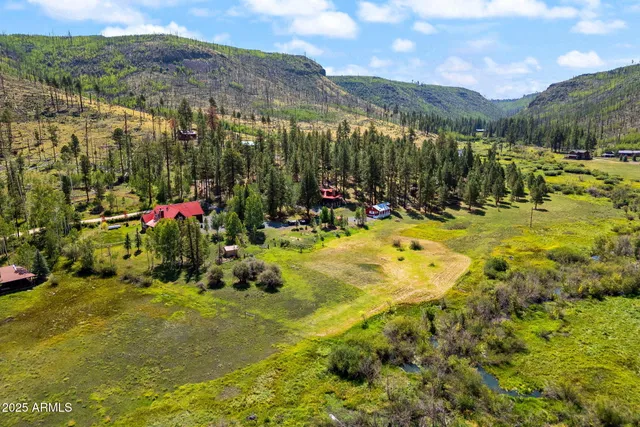$2,988,000 | 61 County Road 1121, Eagar, AZ 85925