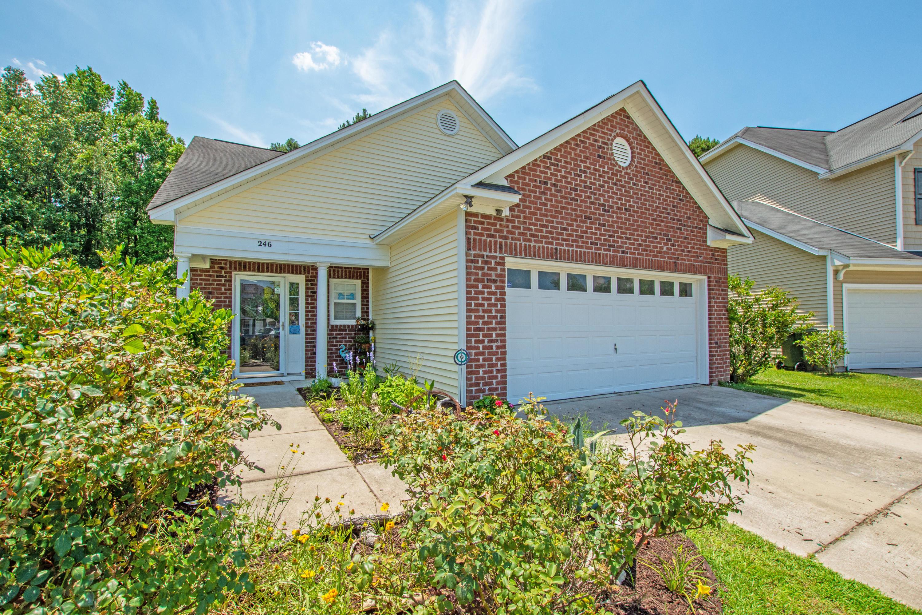 246 Island Green Road Goose Creek, SC 29445 - Photo 2 of 38 0-12