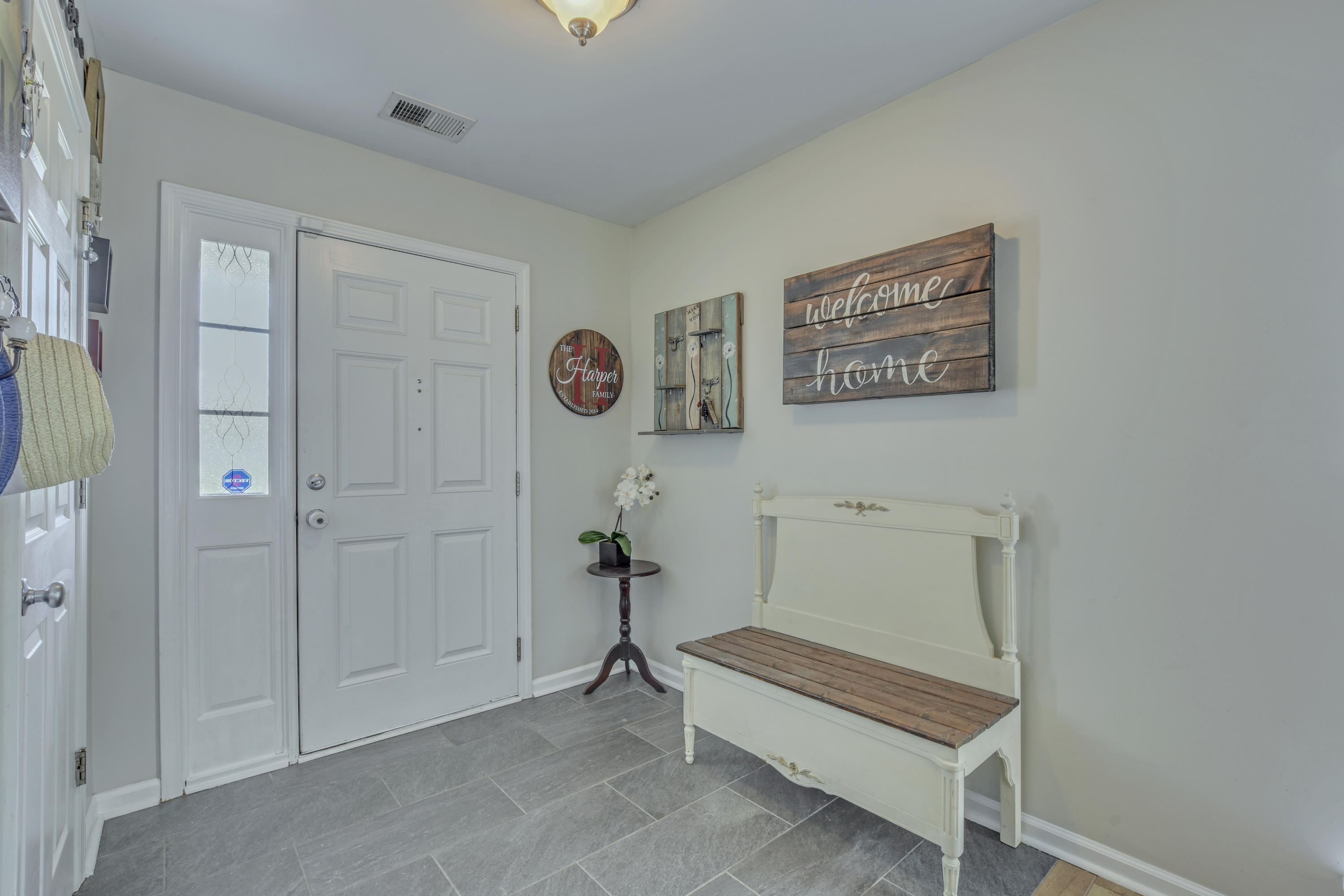 246 Island Green Road Goose Creek, SC 29445 - Photo 5 of 38 15 (1)
