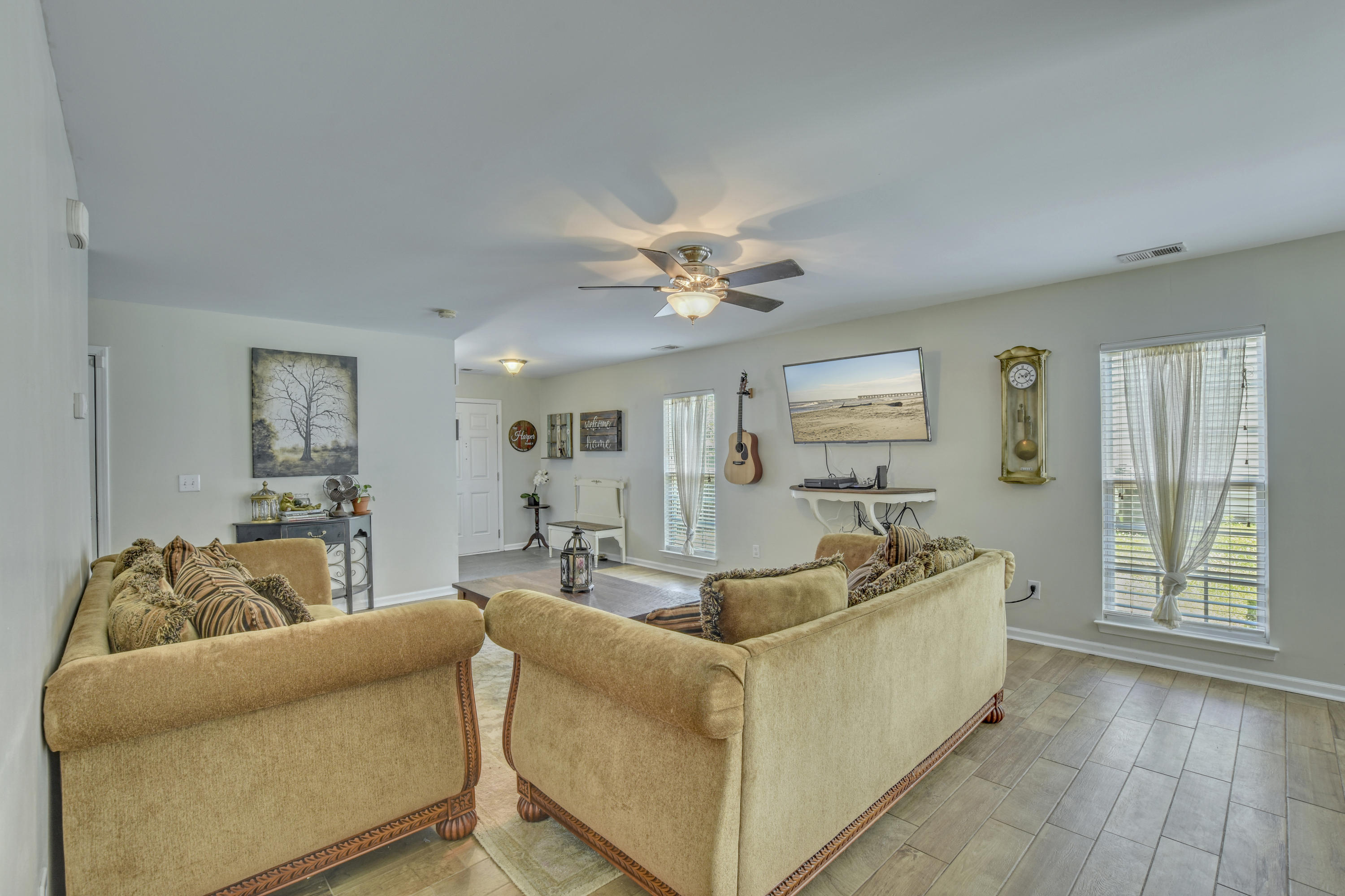 246 Island Green Road Goose Creek, SC 29445 - Photo 10 of 38 18 (1)