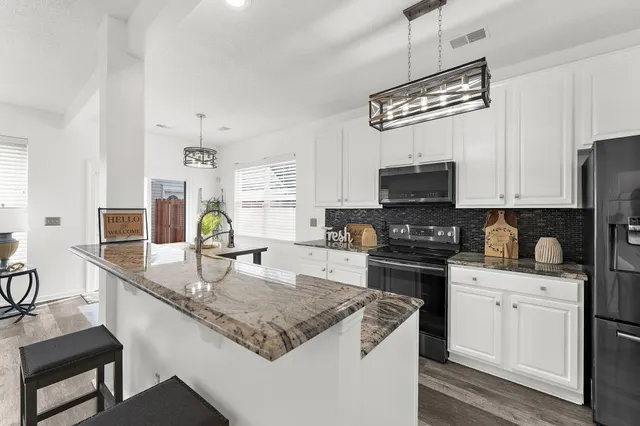 $379,900 | 52 Creek Bend Drive, Summerville, SC 29485