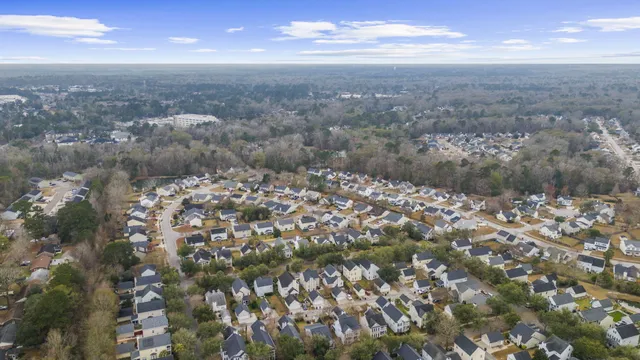 $379,900 | 52 Creek Bend Drive, Summerville, SC 29485